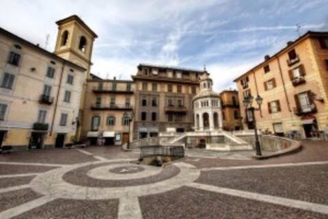 Appartamento Lella Con Meravigliosa Vista Vicino Alle Terme Acqui Terme Exterior photo